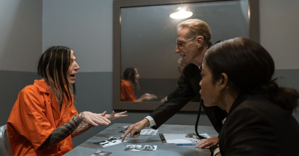 冷静沈着な女性刑事・柊氷月を波瑠が演じる新ドラマ『アイシー』のキャラクター像解説