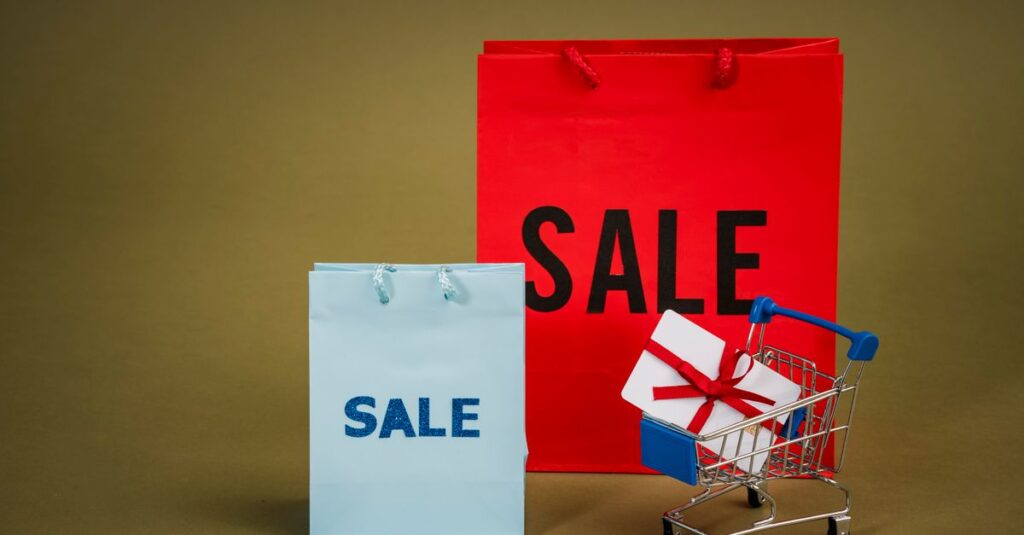 ブラックフライデーで衝動買いを避ける冷静な判断をする女性の姿