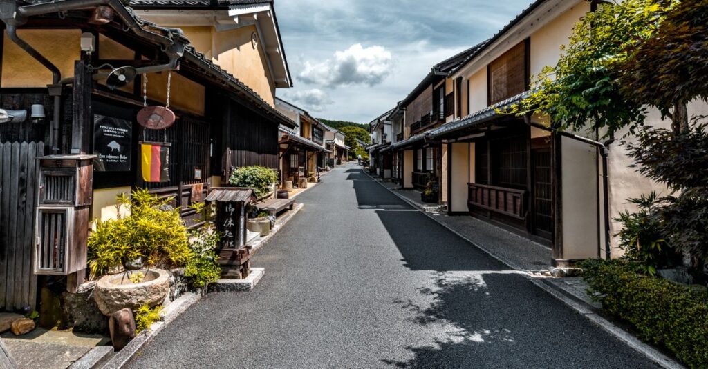年末年始に静かに街歩きを楽しめる日本の歴史ある穴場エリア